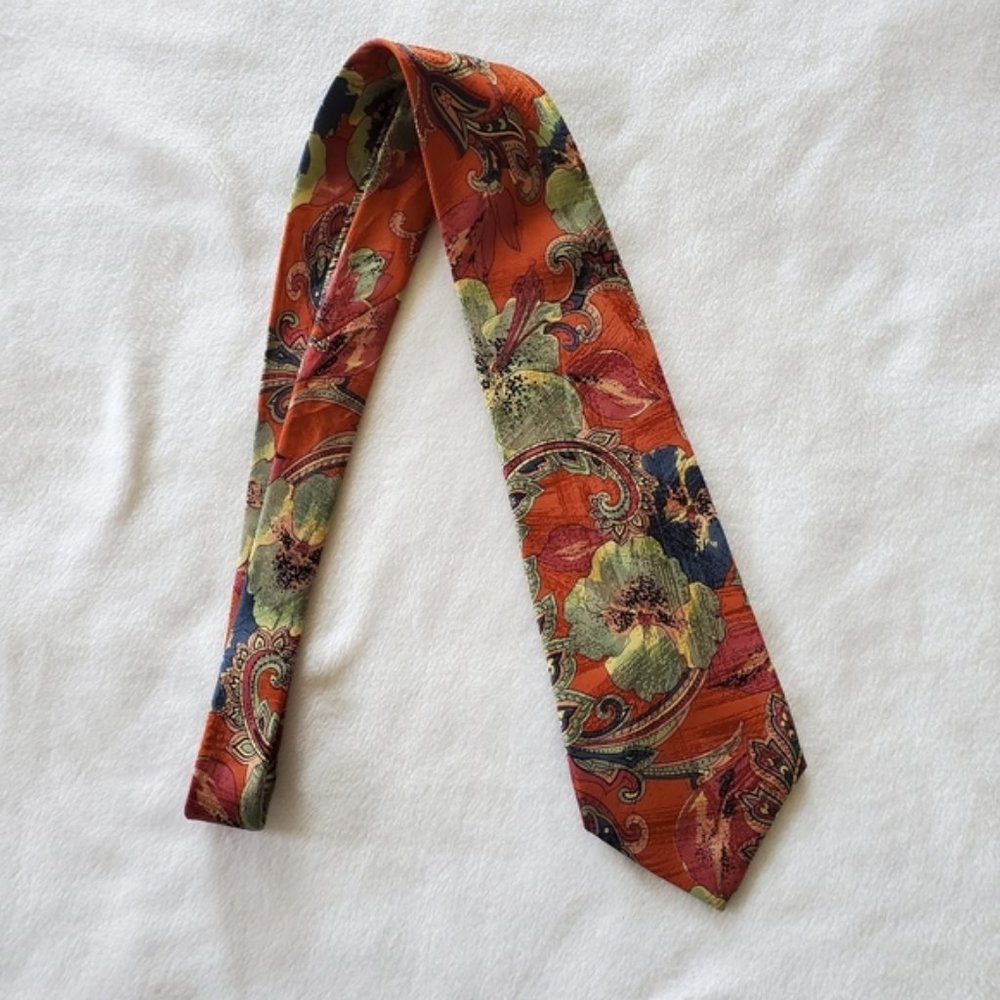 Hugo Boss Men's Floral Silk Tie